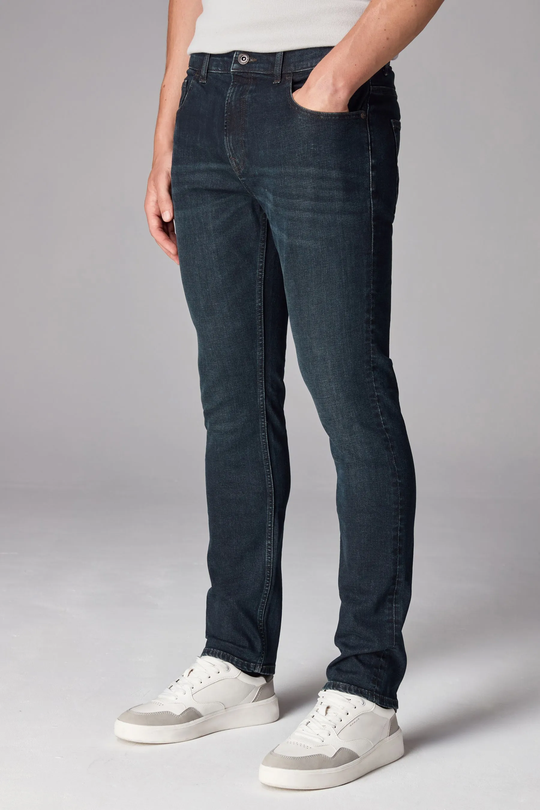 Blue Dark Washed - Corte ajustado - Vaqueros elásticos clásicos