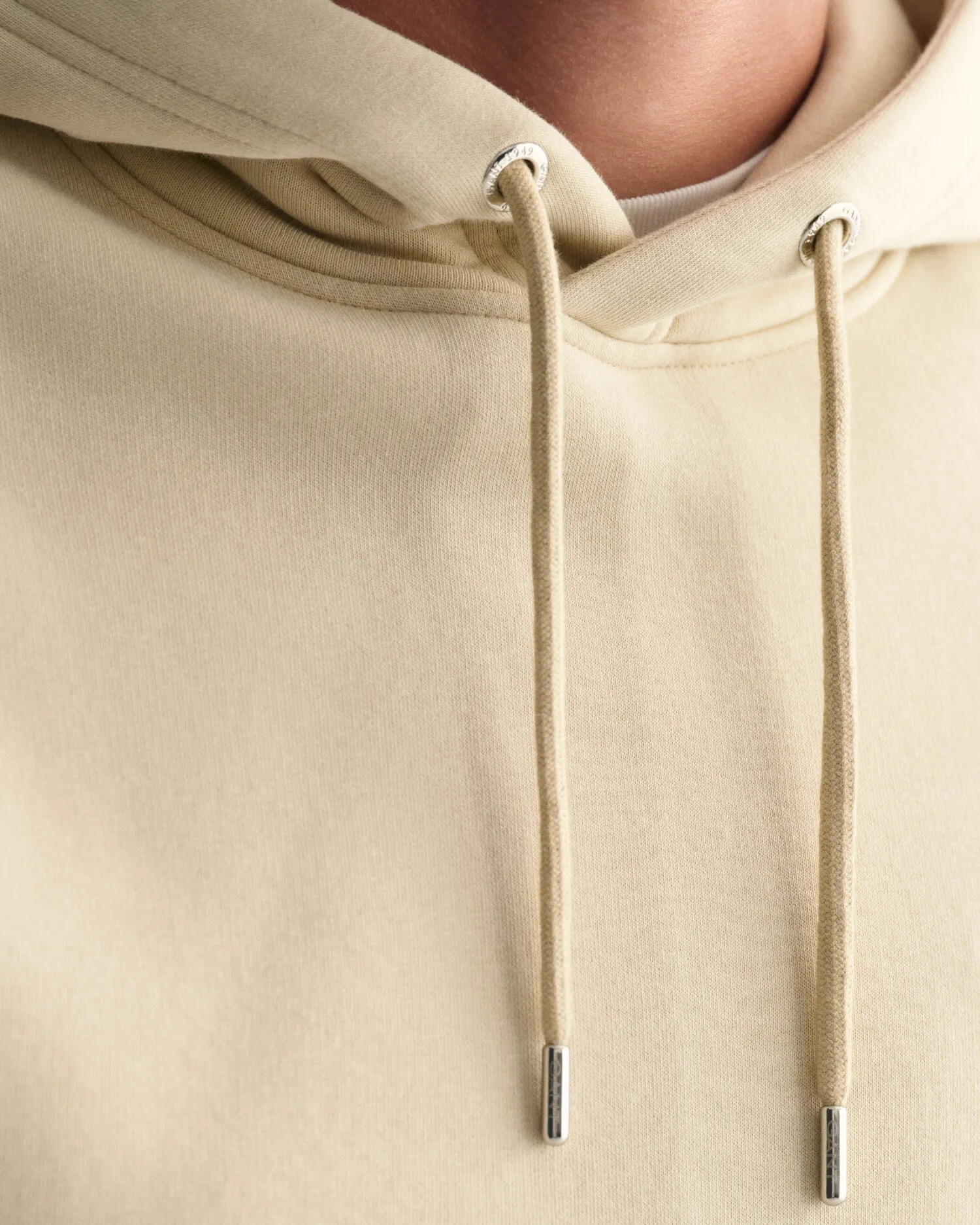 Sudadera con capucha Shield