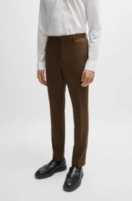 Traje slim fit de sarga elástica
